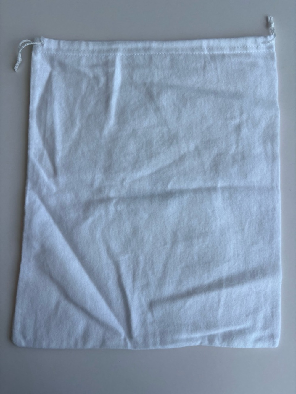 Moncler White Logo Drawstring Pouch - Picture 6 of 6